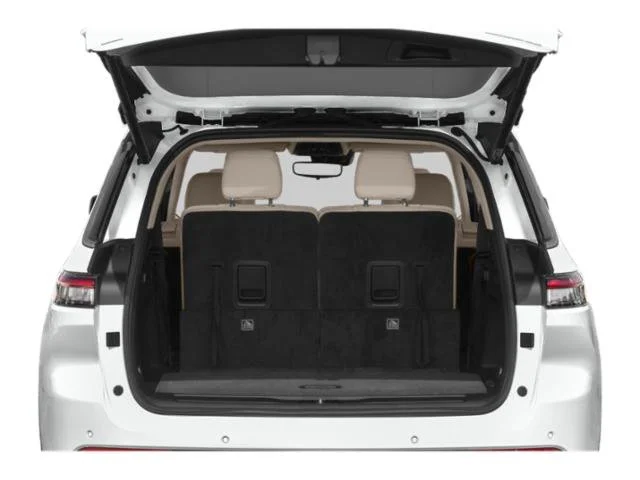 Used 2021 Silver Zynith Jeep Limited image 14