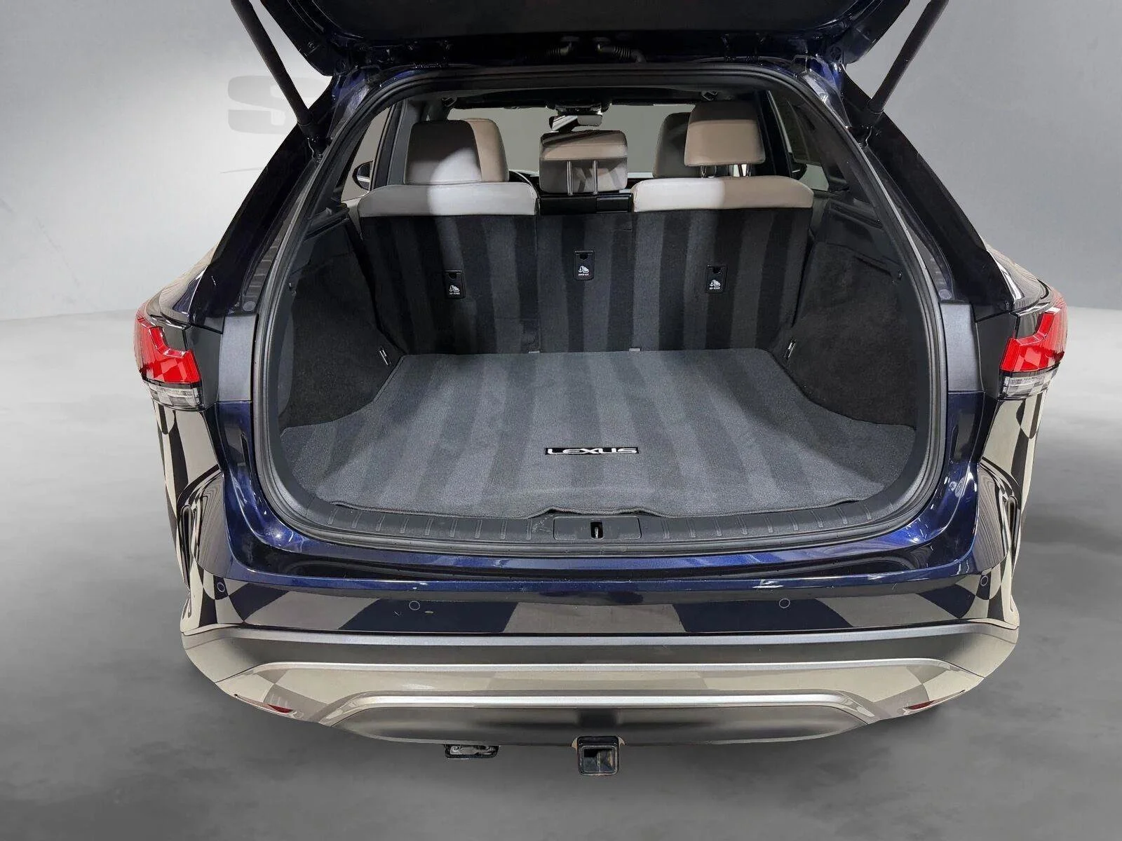 Used 2024  Lexus 350 Premium image 23