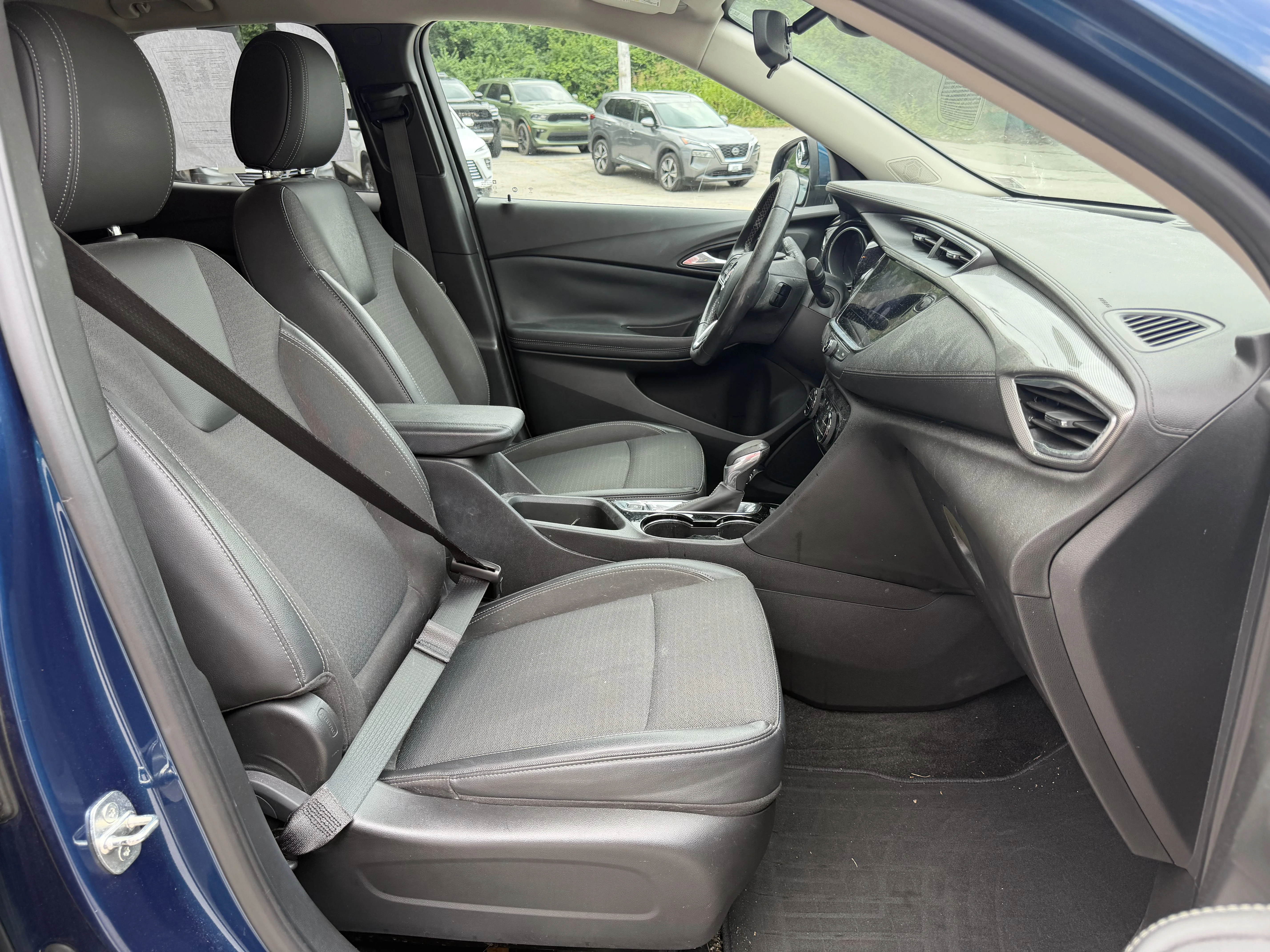 Used 2020 Deep Azure Metallic Buick Select image 11