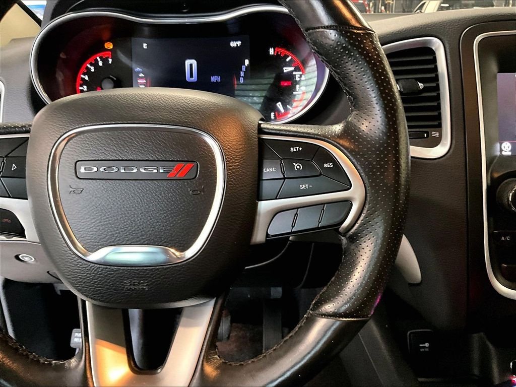 Used 2020 White Dodge SXT Plus image 25