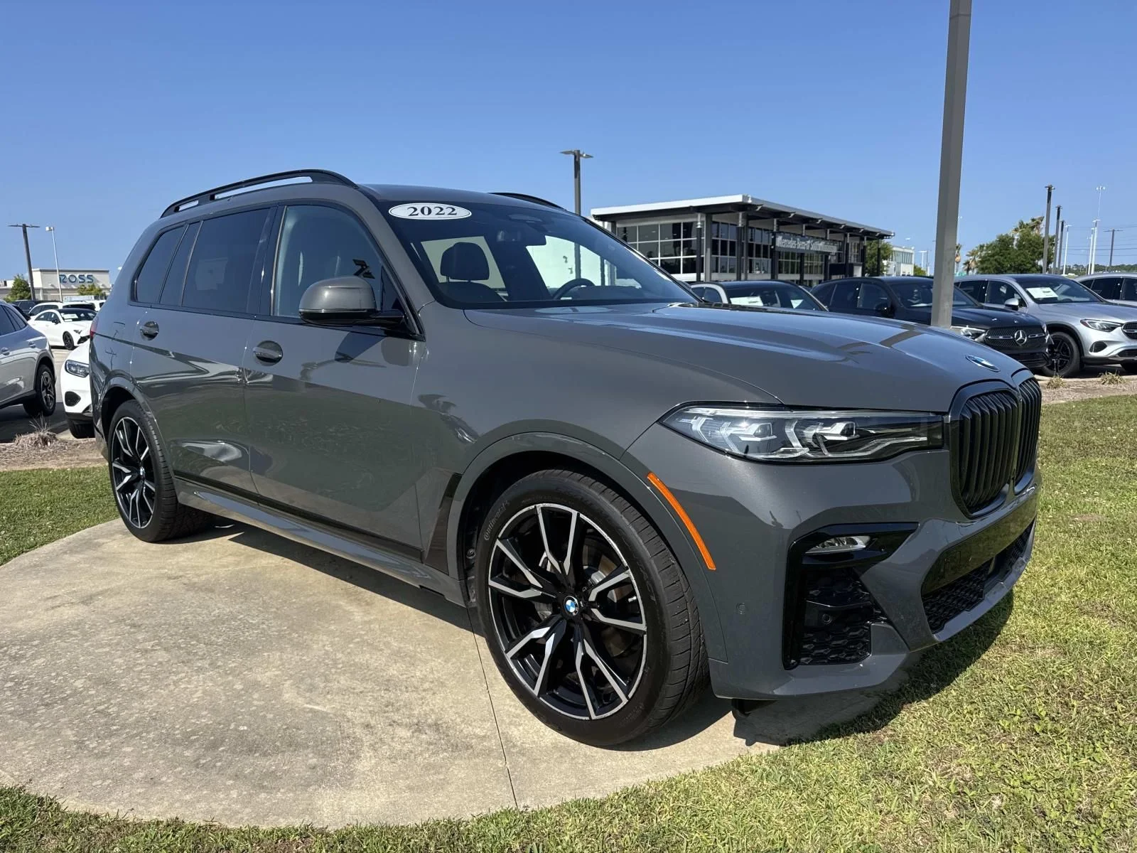 2022 BMW X7 40i - Photo 3