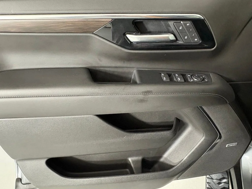 Used 2026 Gray Chevrolet Z71 image 20