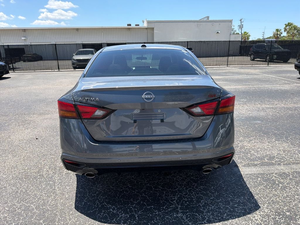 New 2026 Gray Nissan 2.5 SR image 4