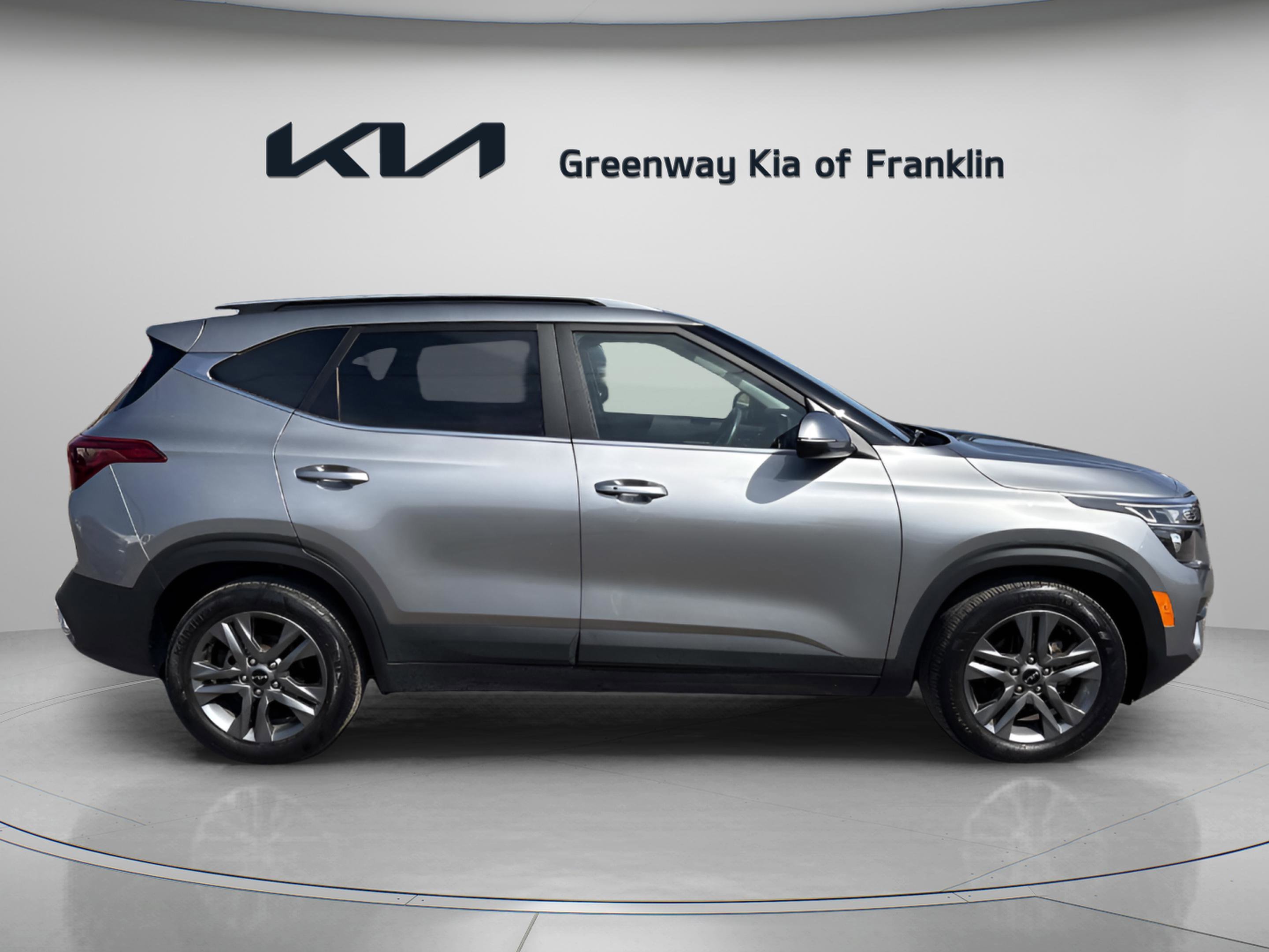 2023 Kia Seltos S - Photo 8