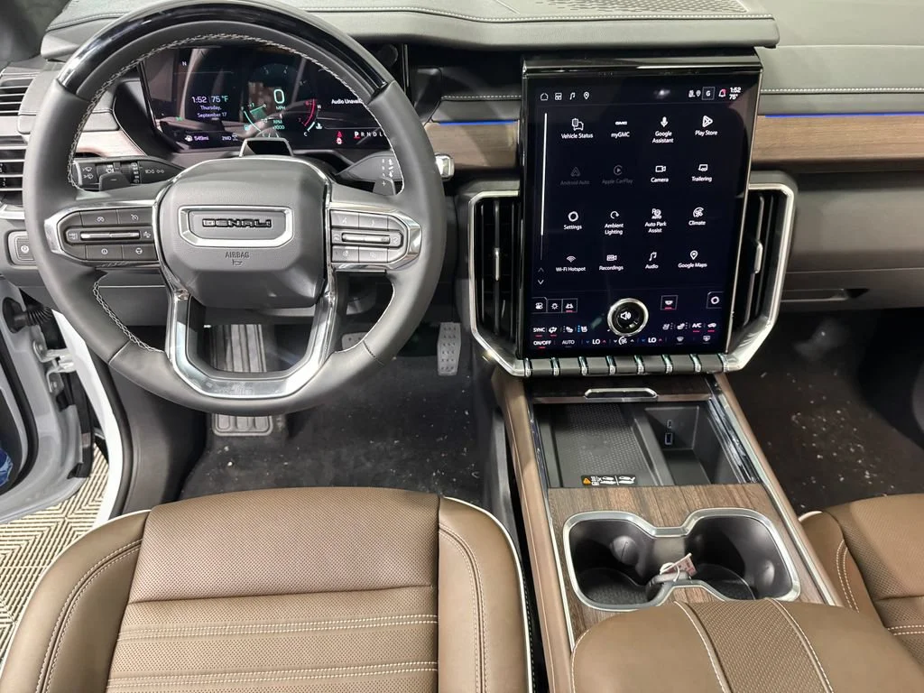 2027 GMC Acadia Denali Ultimate - Photo 14