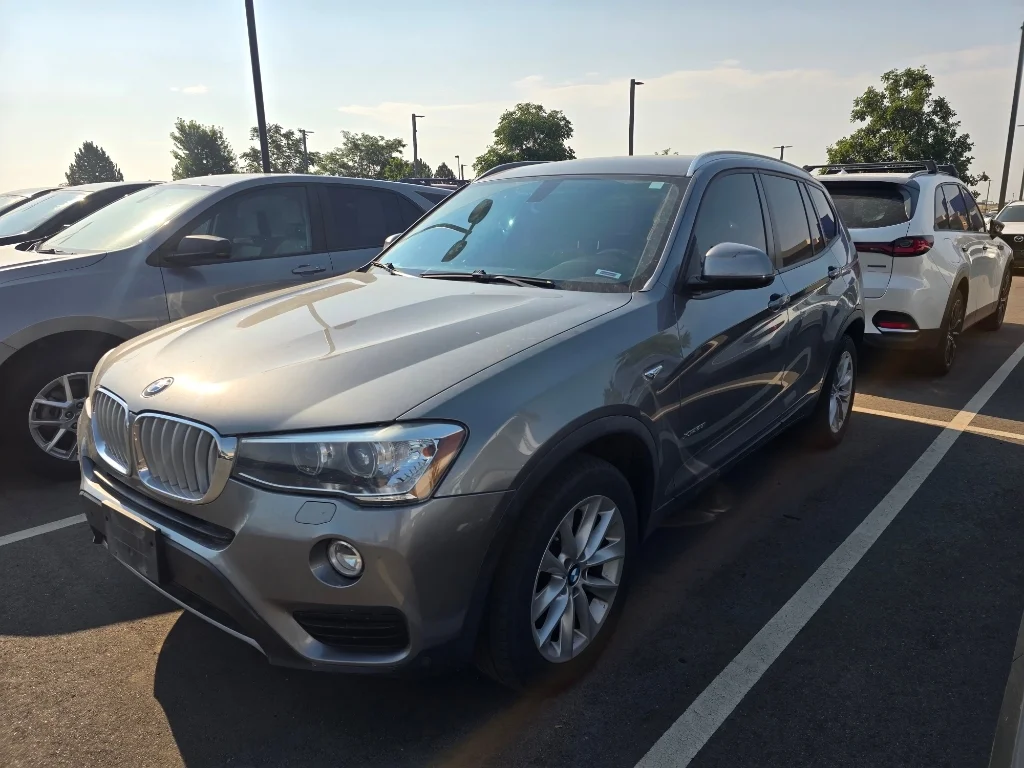 Used 2017 Space Gray Metallic BMW xDrive28i image 19