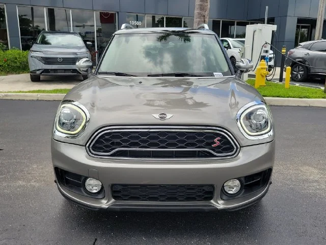 Used 2018 Silver MINI Base image 3