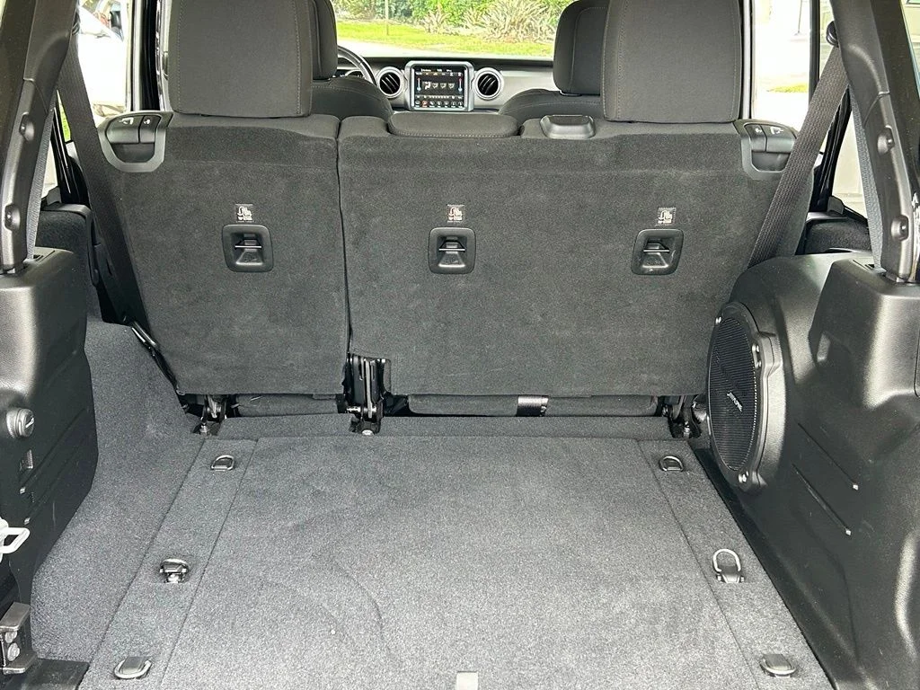 Certified Used 2018 Black Jeep Unlimited Sahara image 42