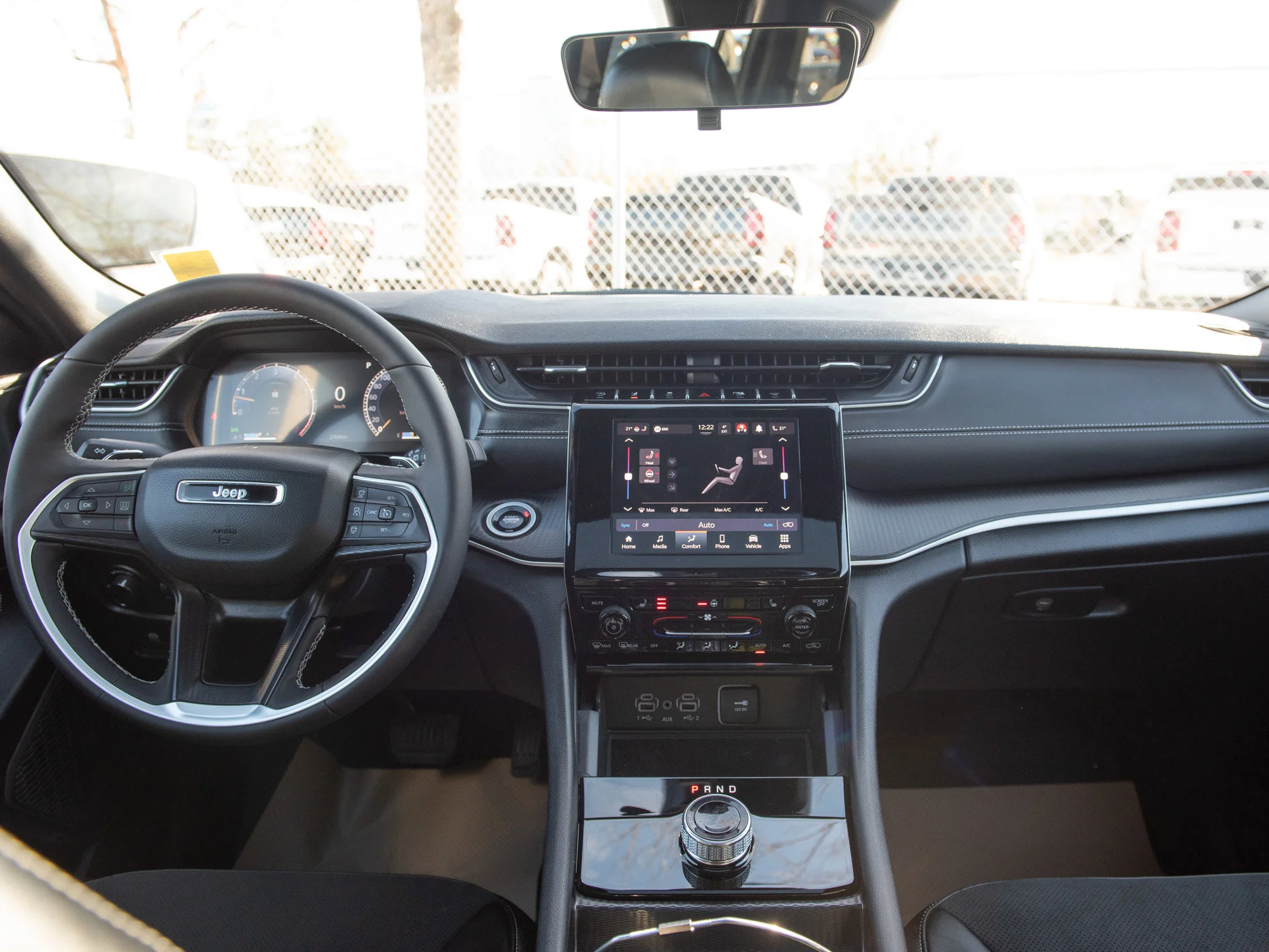 Certified Used 2025 White Jeep Altitude * Trailer Tow Package, Sunroof, Heated Seats, No Accidents image 4