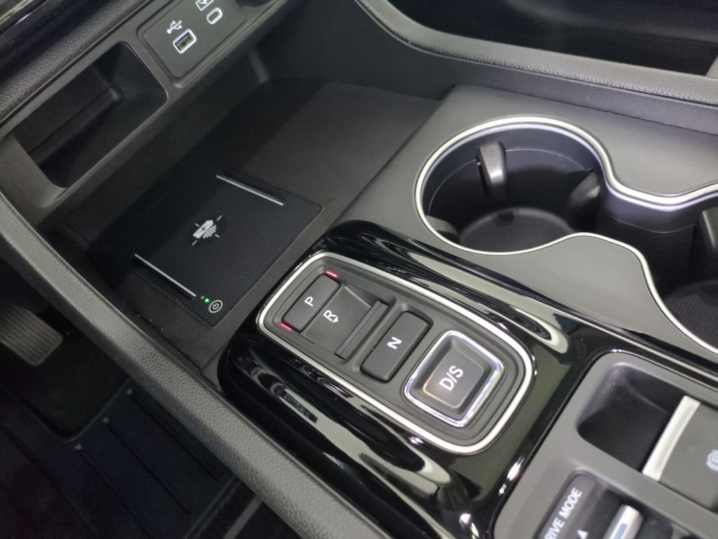 2025 Honda Pilot Elite - Photo 27