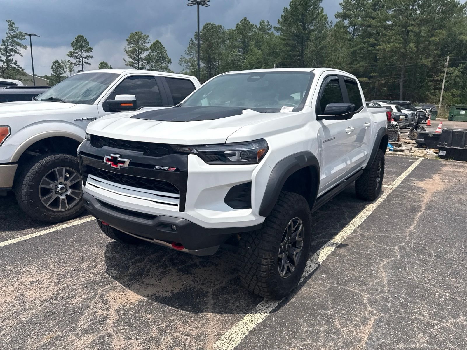 Used 2024 White Chevrolet ZR2 image 2