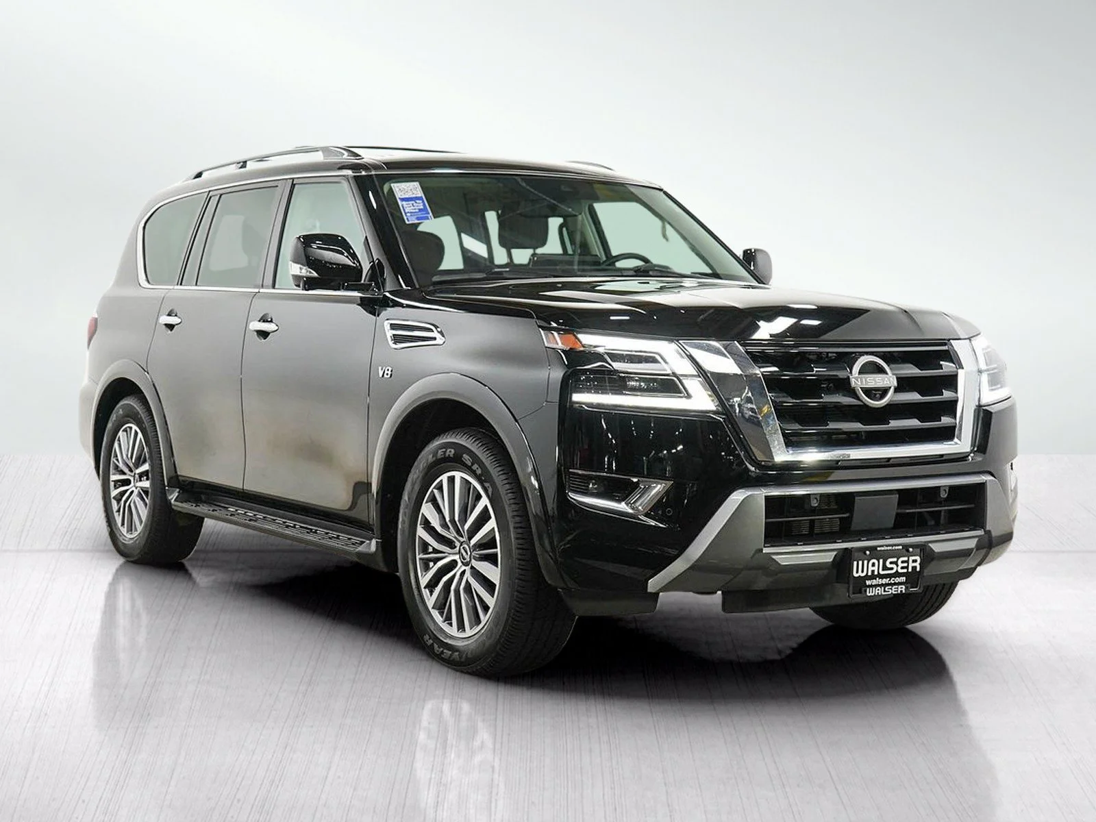 Used 2022  Nissan SL image 7