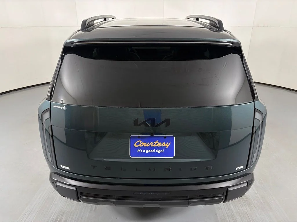 New 2027 Black Jade Green Kia X-LINE SX image 7