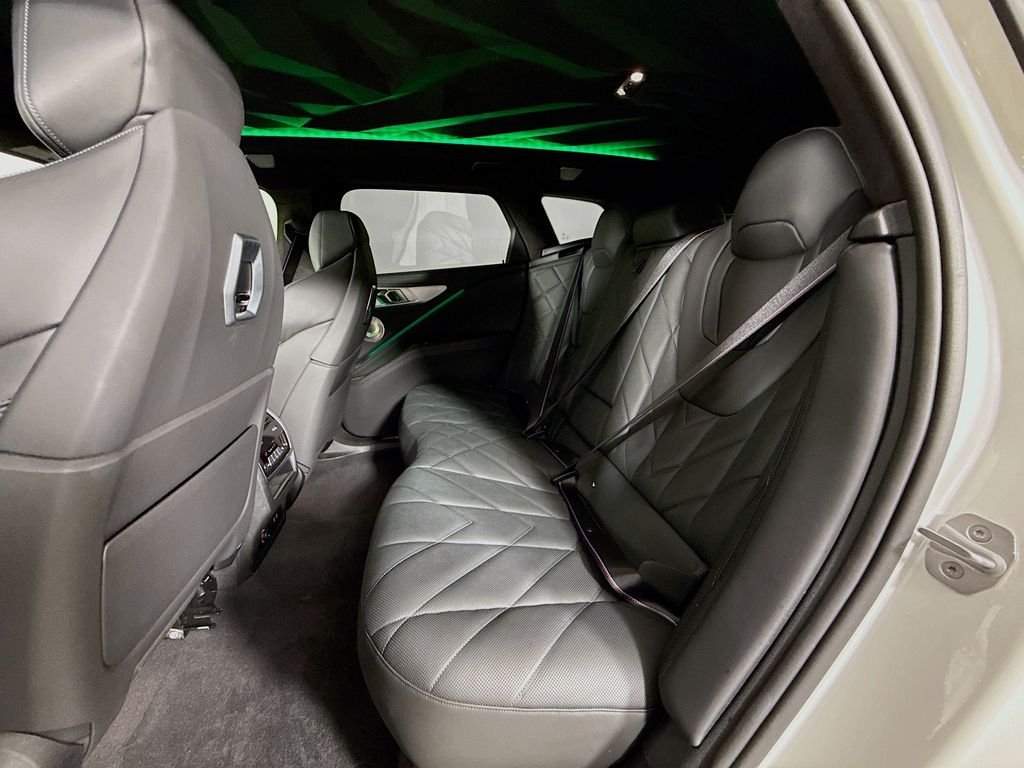Used 2024 White BMW Base image 23