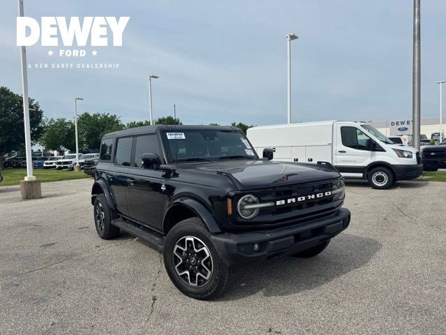 2021 Ford Bronco Outer Banks 4x4's photo