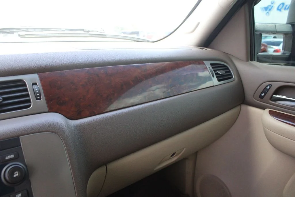 Used 2009 Blue GMC SLT image 17