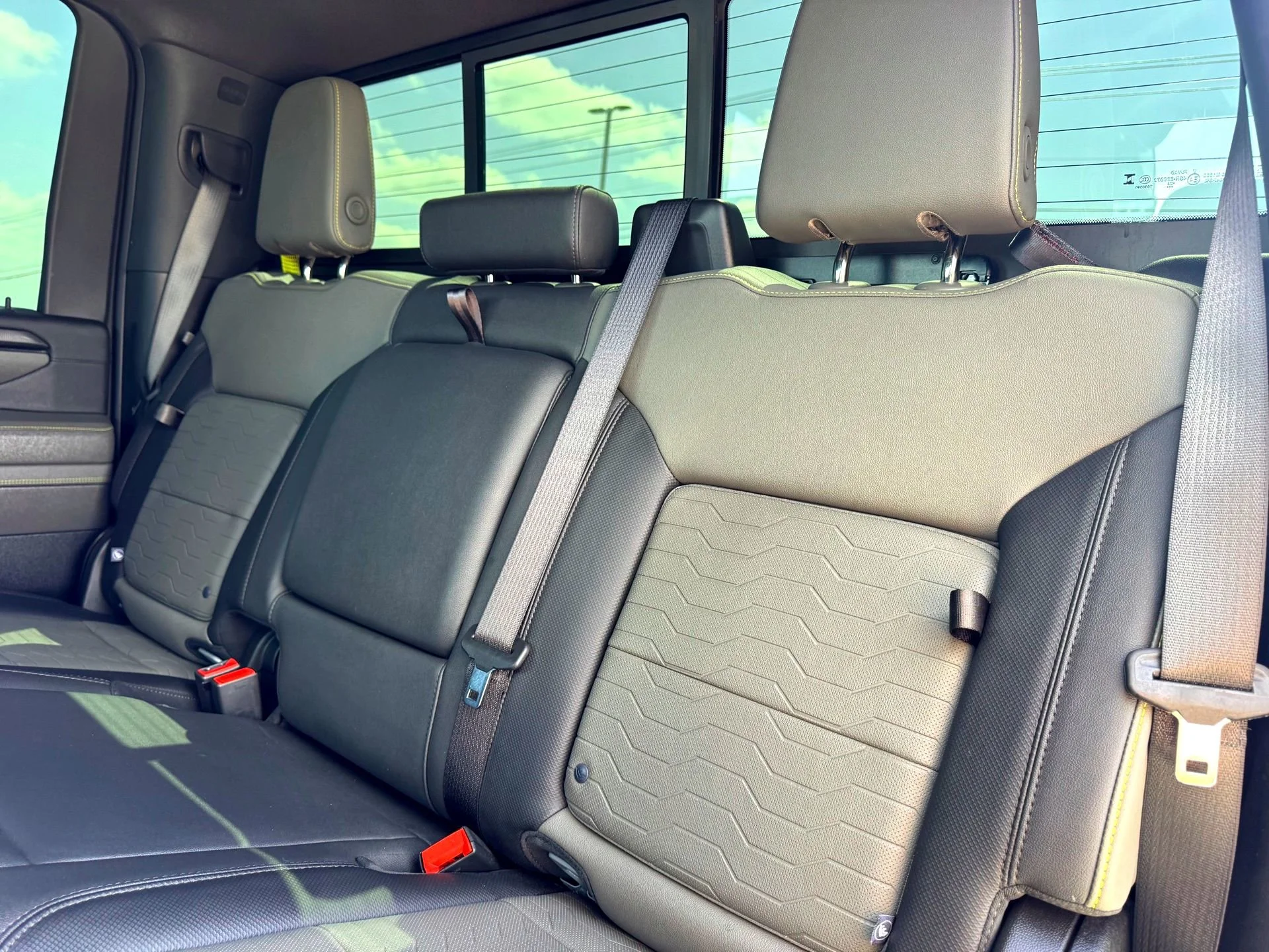 Used 2025 Slate Gray Metallic Chevrolet ZR2 Bison Edition image 21