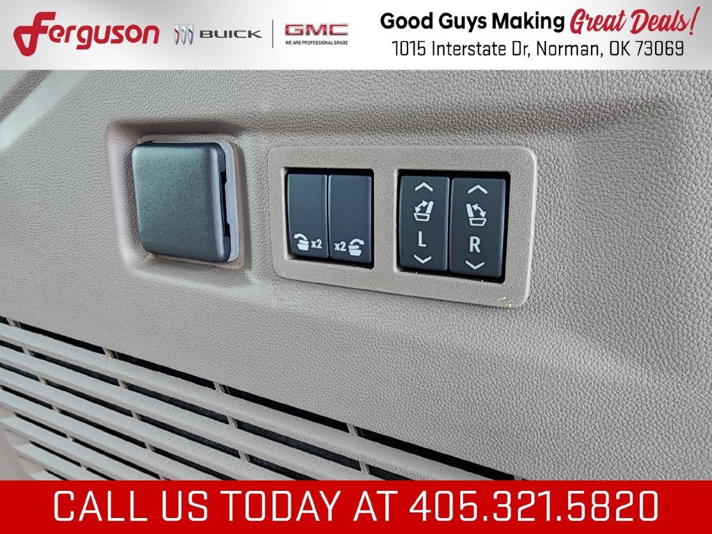 2027 GMC Yukon Denali - Photo 58