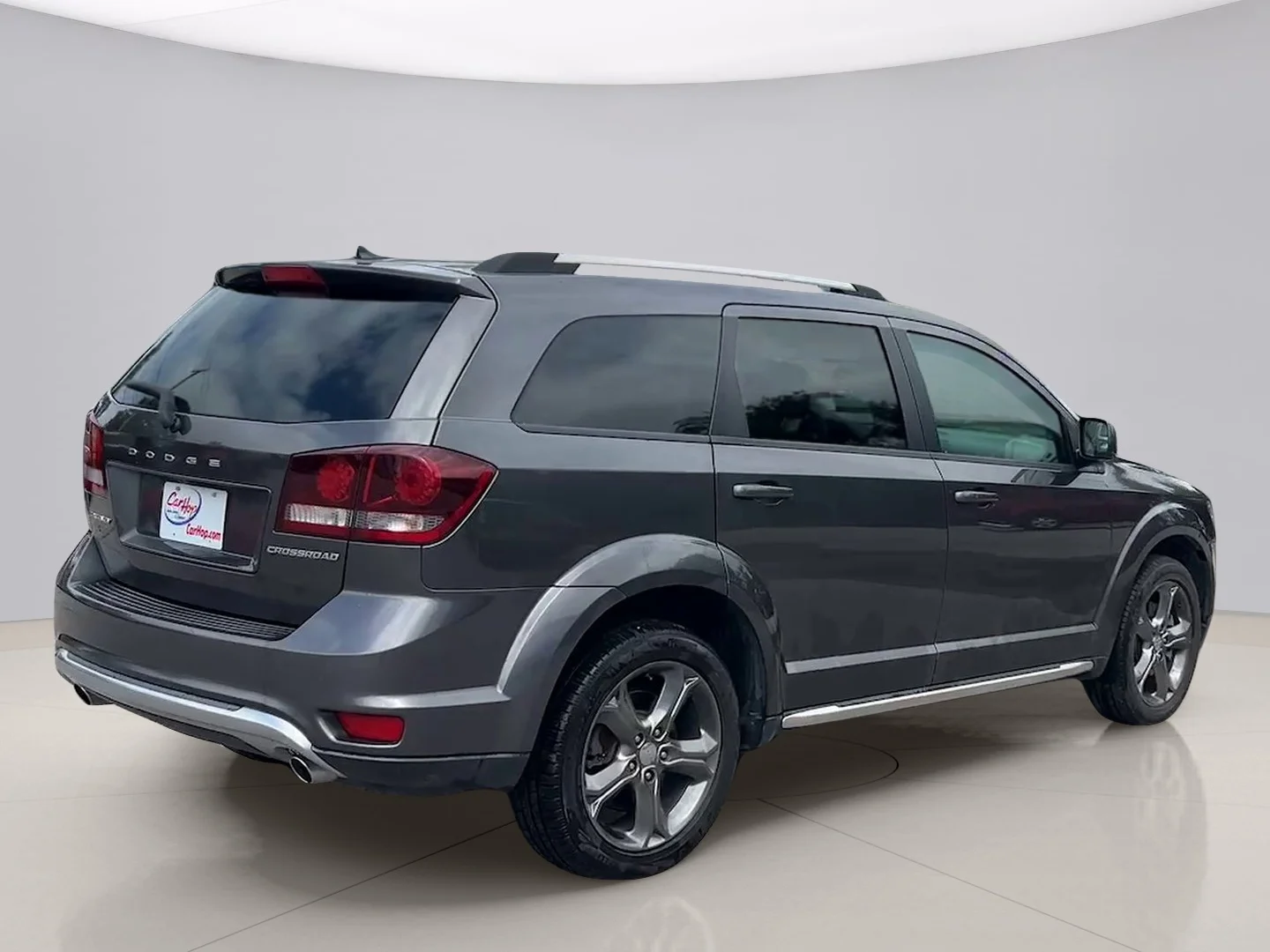 Used 2015 Gray Dodge CROSSROAD image 6