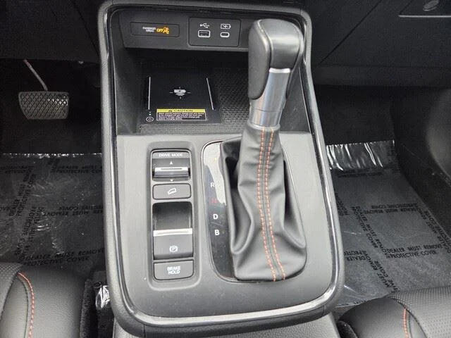 Certified Used 2025 Urban Gray Pearl Honda  image 18