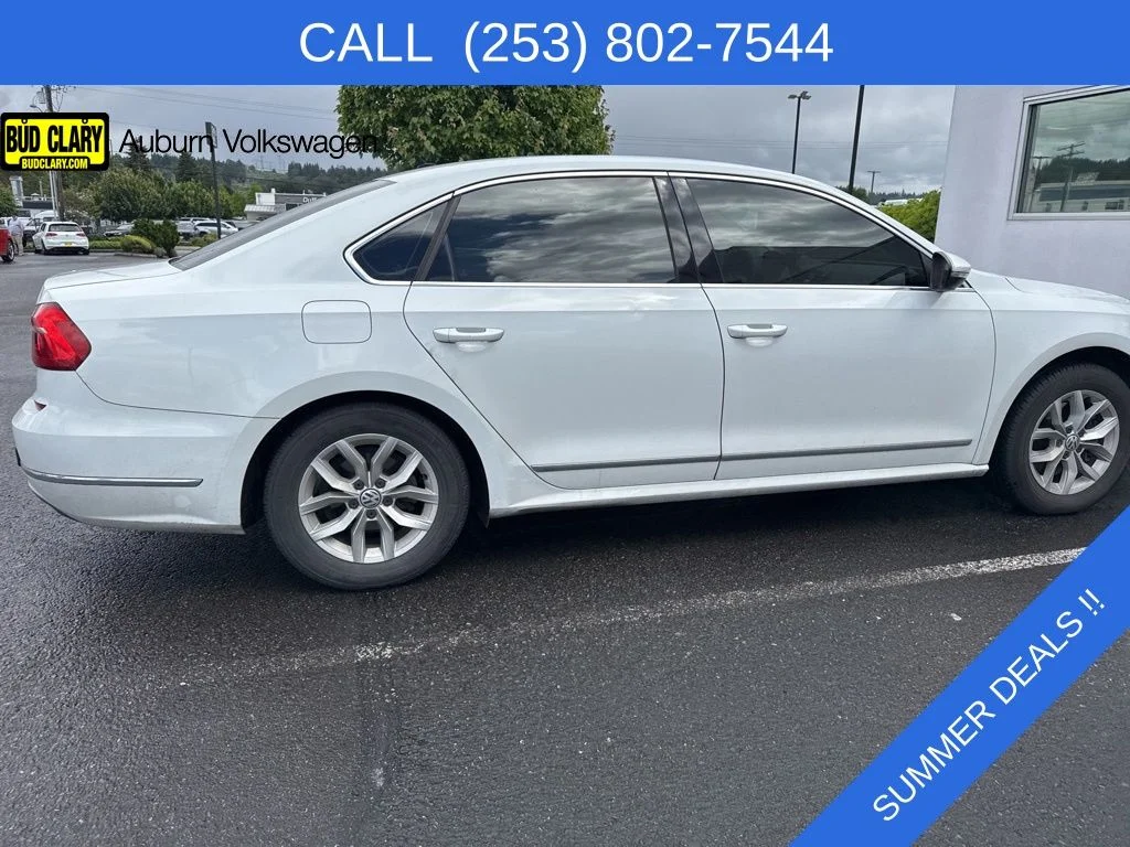 Used 2016 White Volkswagen 1.8T S image 8