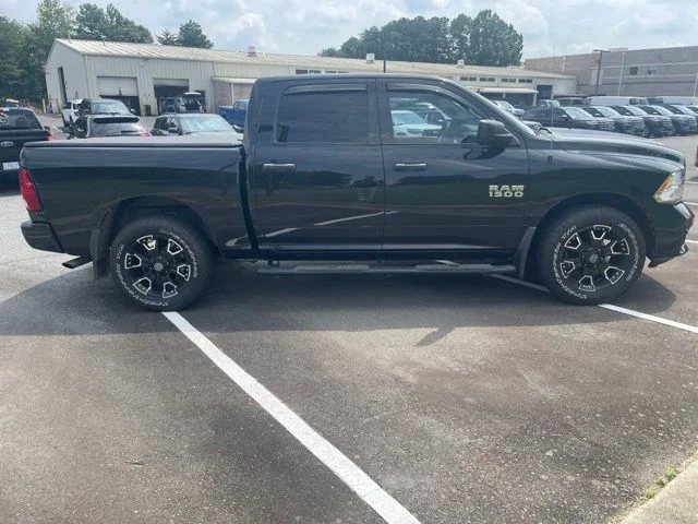 Used 2016 Black Ram Express image 6
