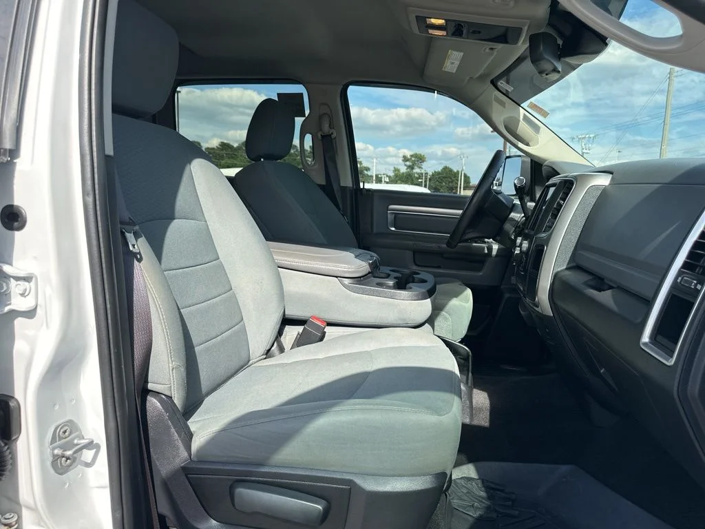 Used 2017 White Ram SLT image 23