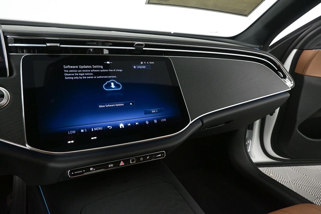 New 2026 Polar White Mercedes-Benz E 450 image 13