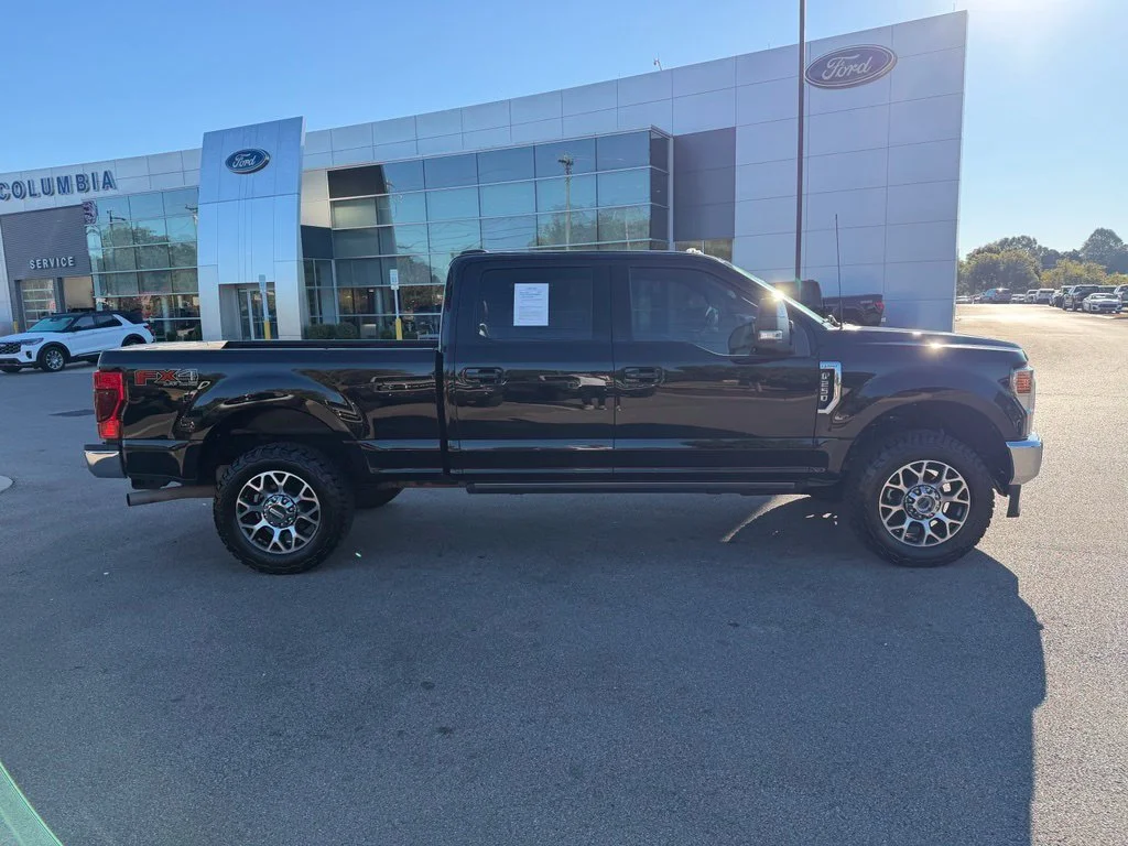 Used 2022 Black Ford Lariat image 7