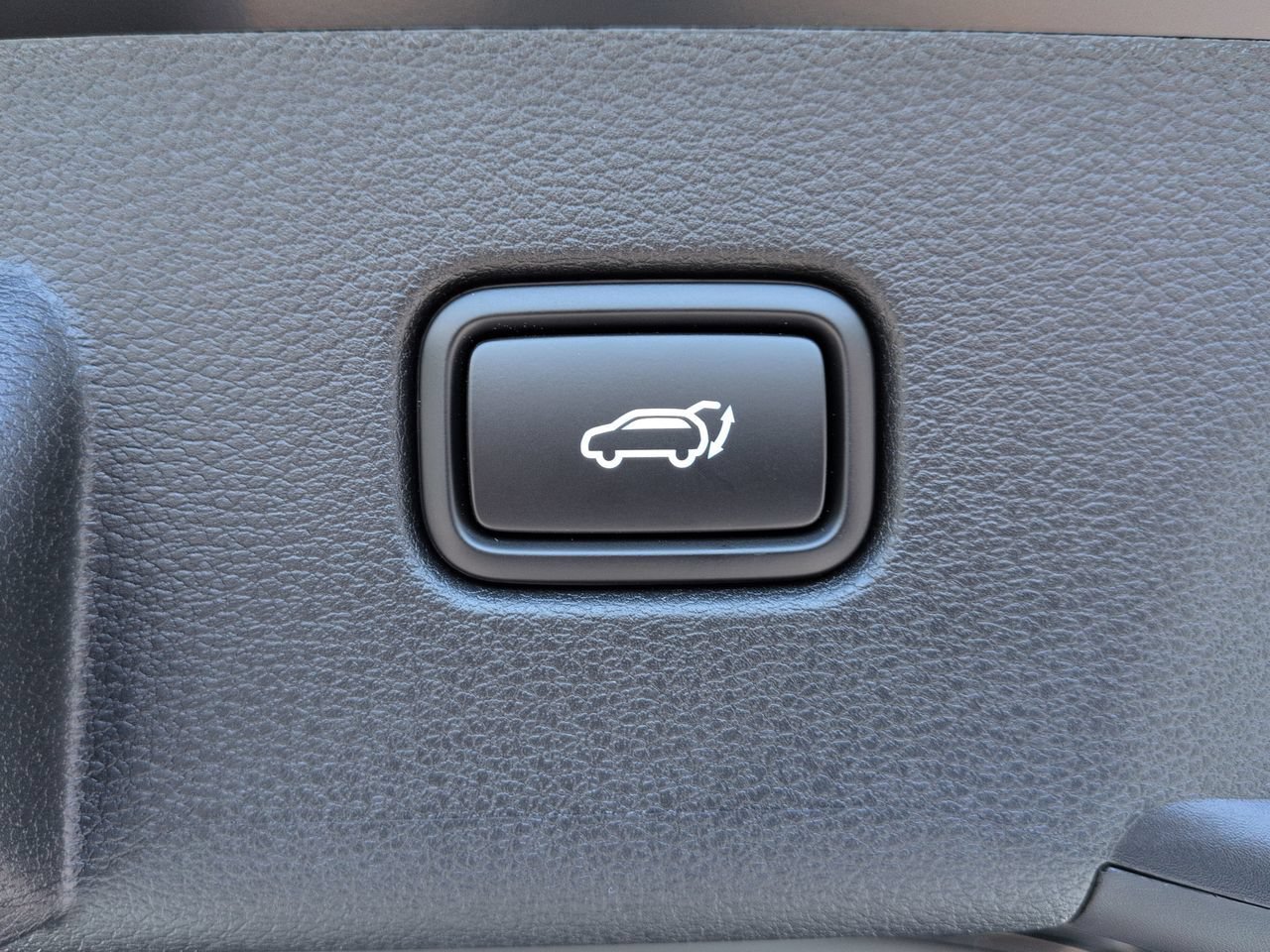 New 2027 Ebony Black Kia SX-Prestige image 15