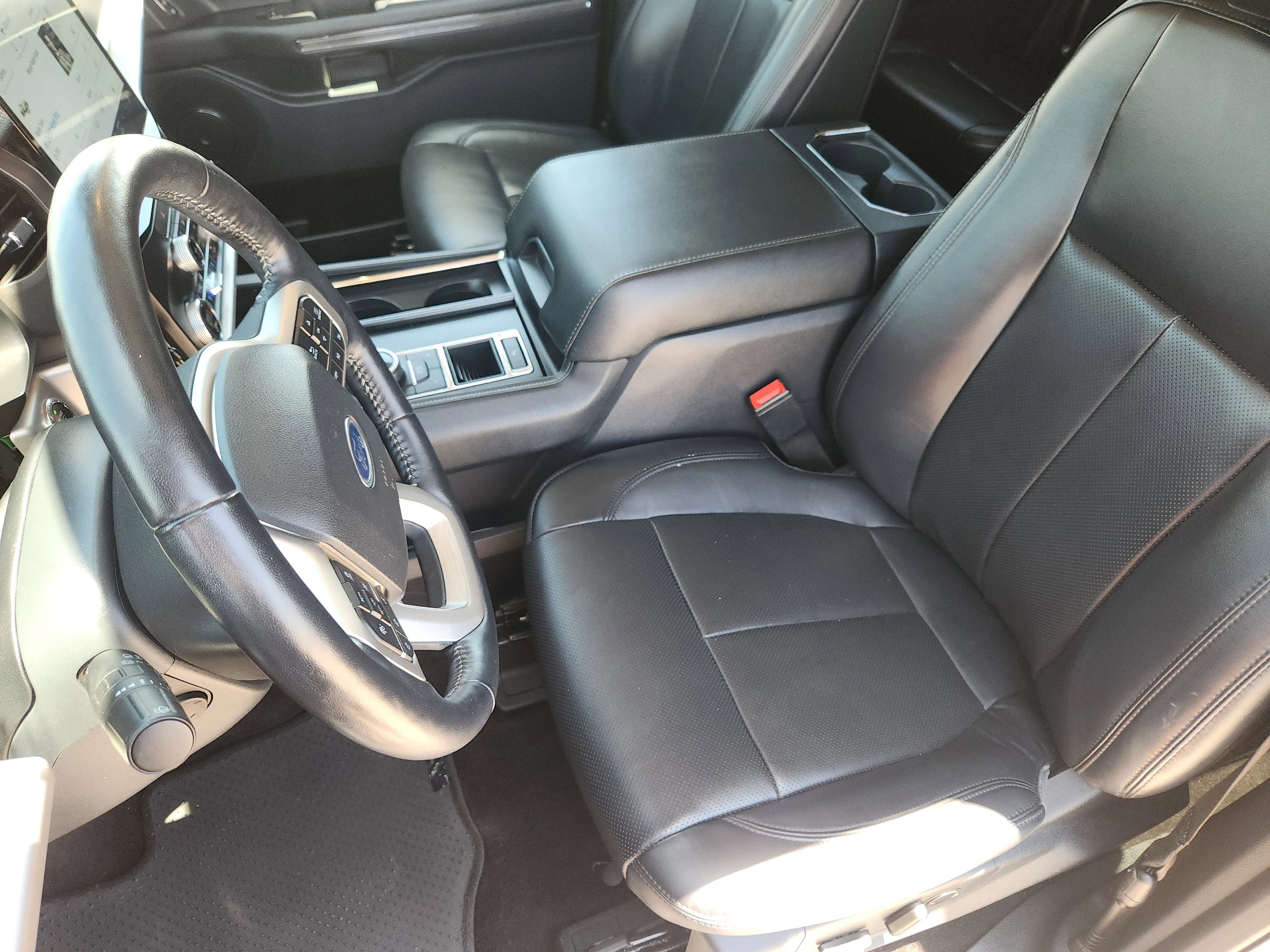 Used 2022 Silver Ford XLT image 13