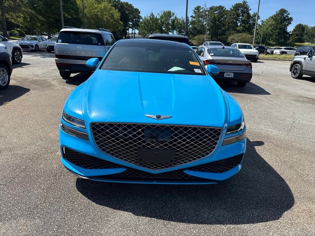 Used 2023 White Genesis 3.5T image 2