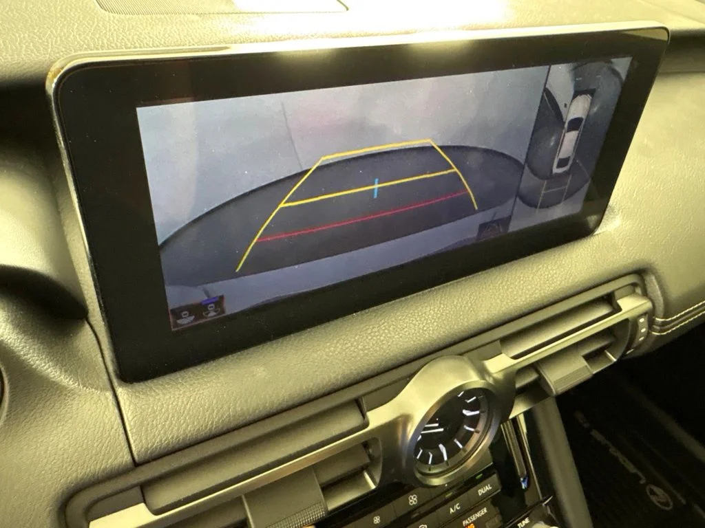 Used 2024 White Lexus 500 F SPORT Performance Premium image 42