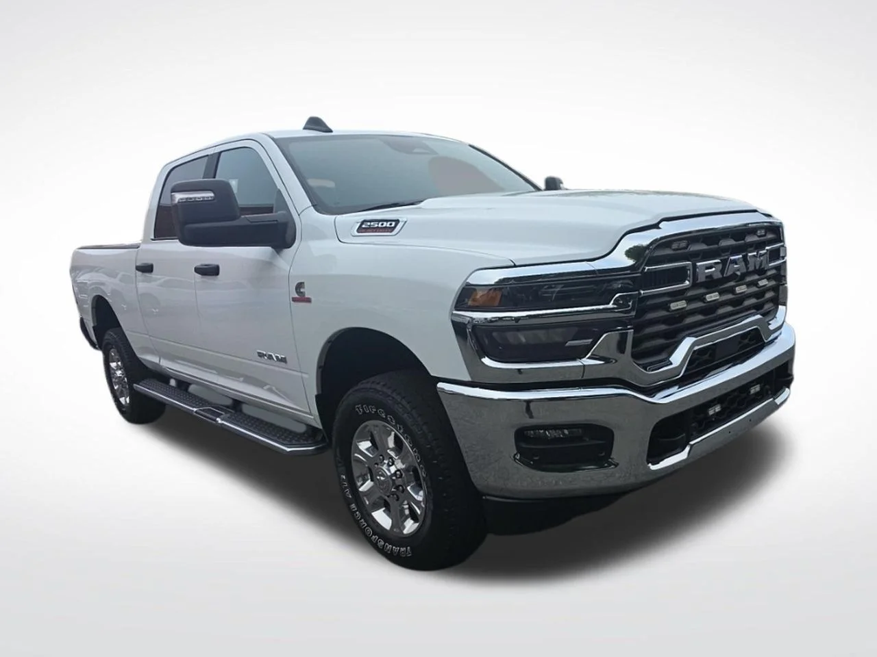 Used 2025 White Ram Big Horn image 7