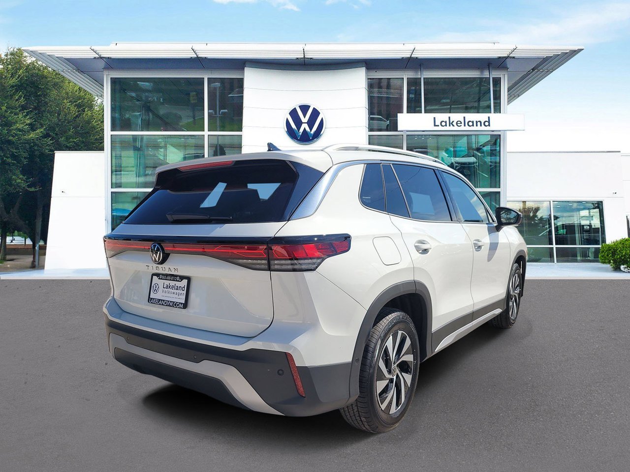New 2026 Pure White Volkswagen S image 3