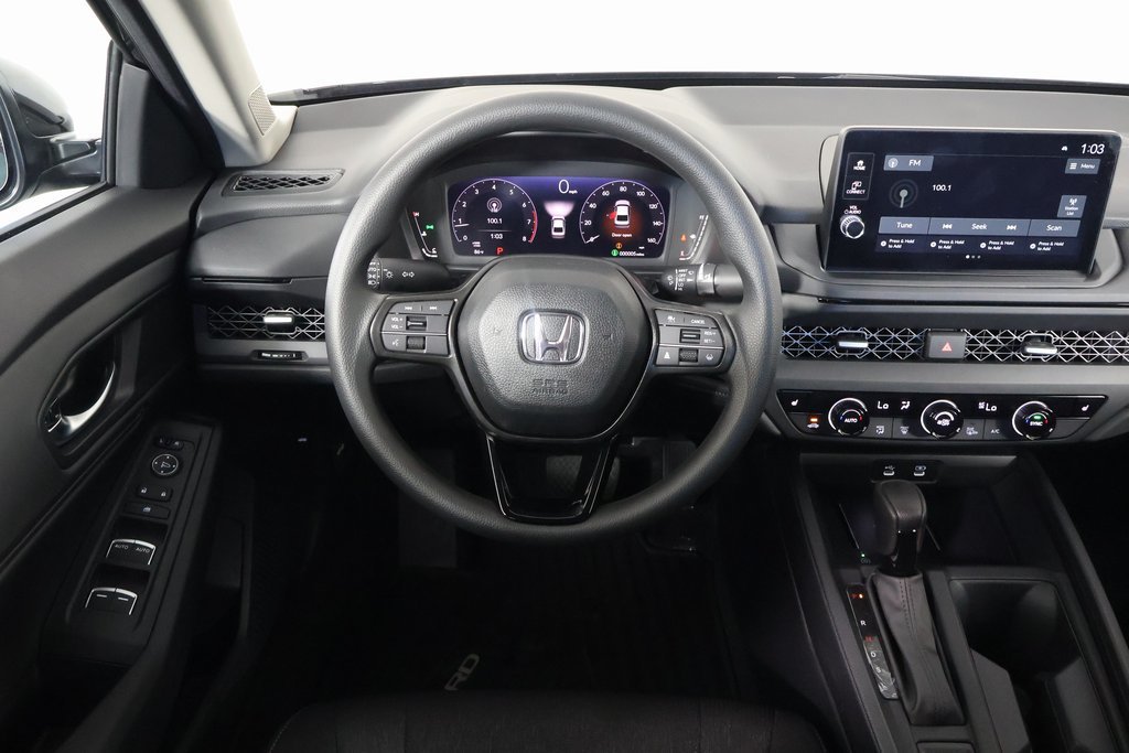 New 2026 Crystal Black Pearl Honda SE image 3