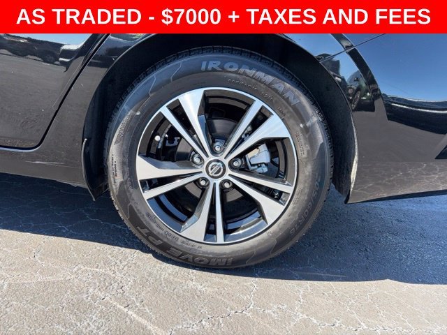 Used 2022 Black Nissan SV image 10