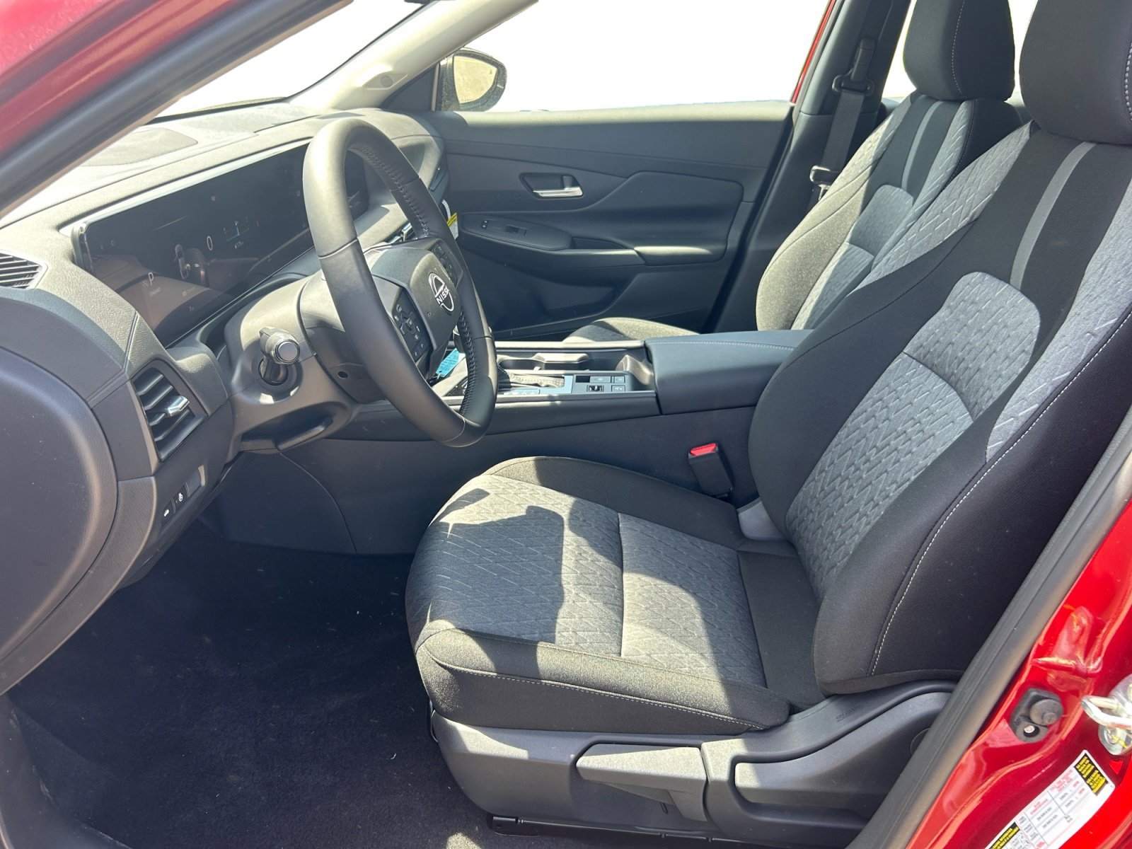 2026 Nissan Sentra SV - Photo 8