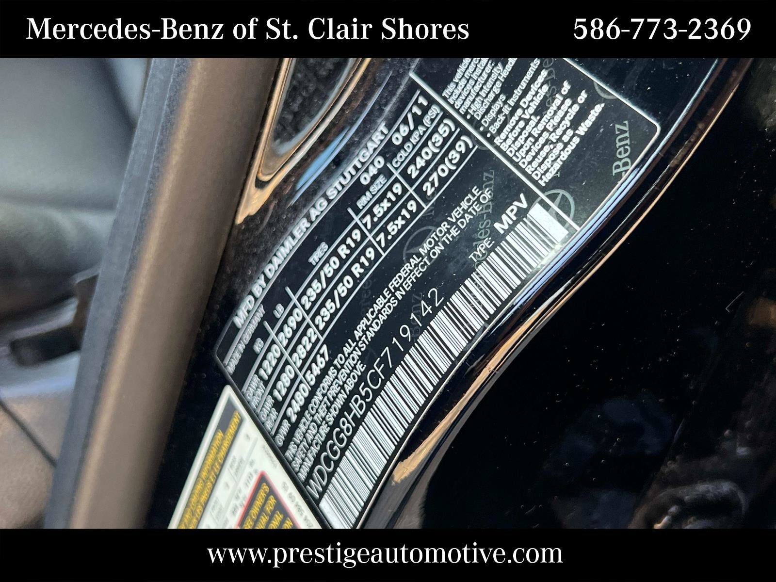 Used 2012 Black Mercedes-Benz GLK 350 image 24