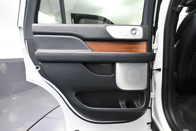 2022 Lincoln Navigator Black Label - Photo 38