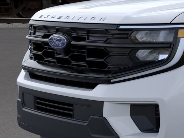 New 2026 Oxford White Ford Active image 18