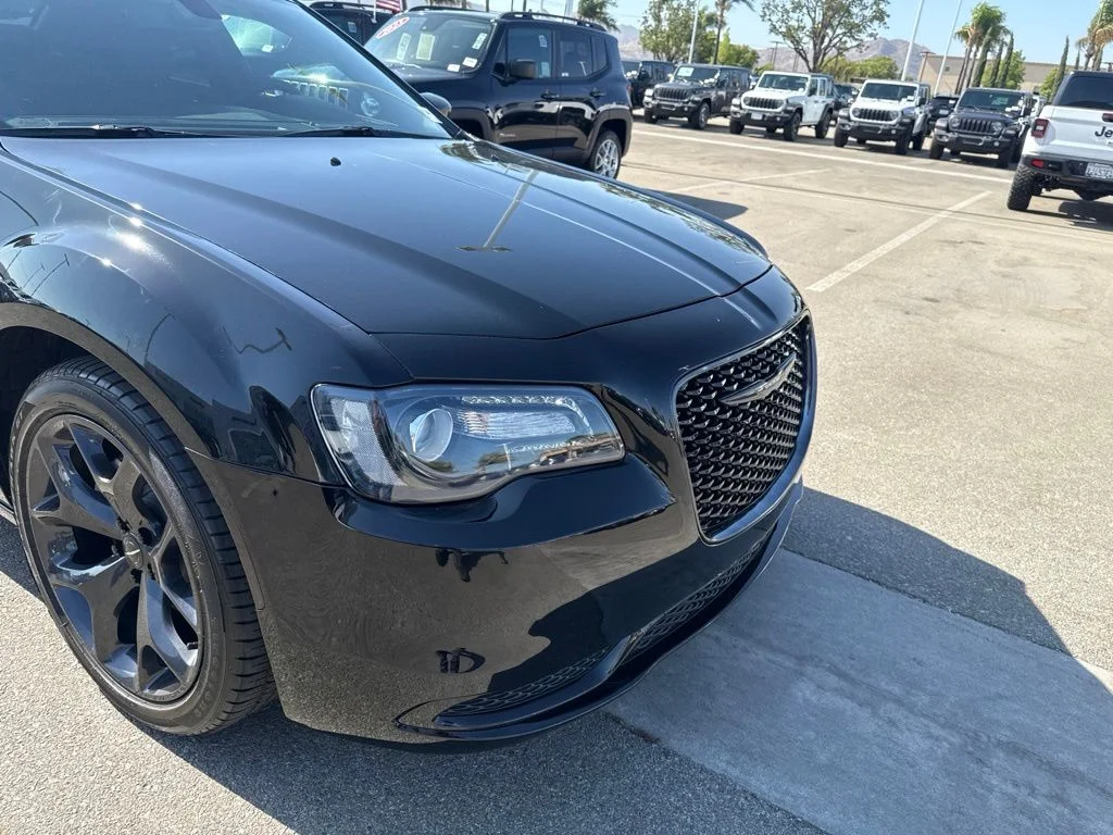 Used 2023 Black Chrysler Touring image 11