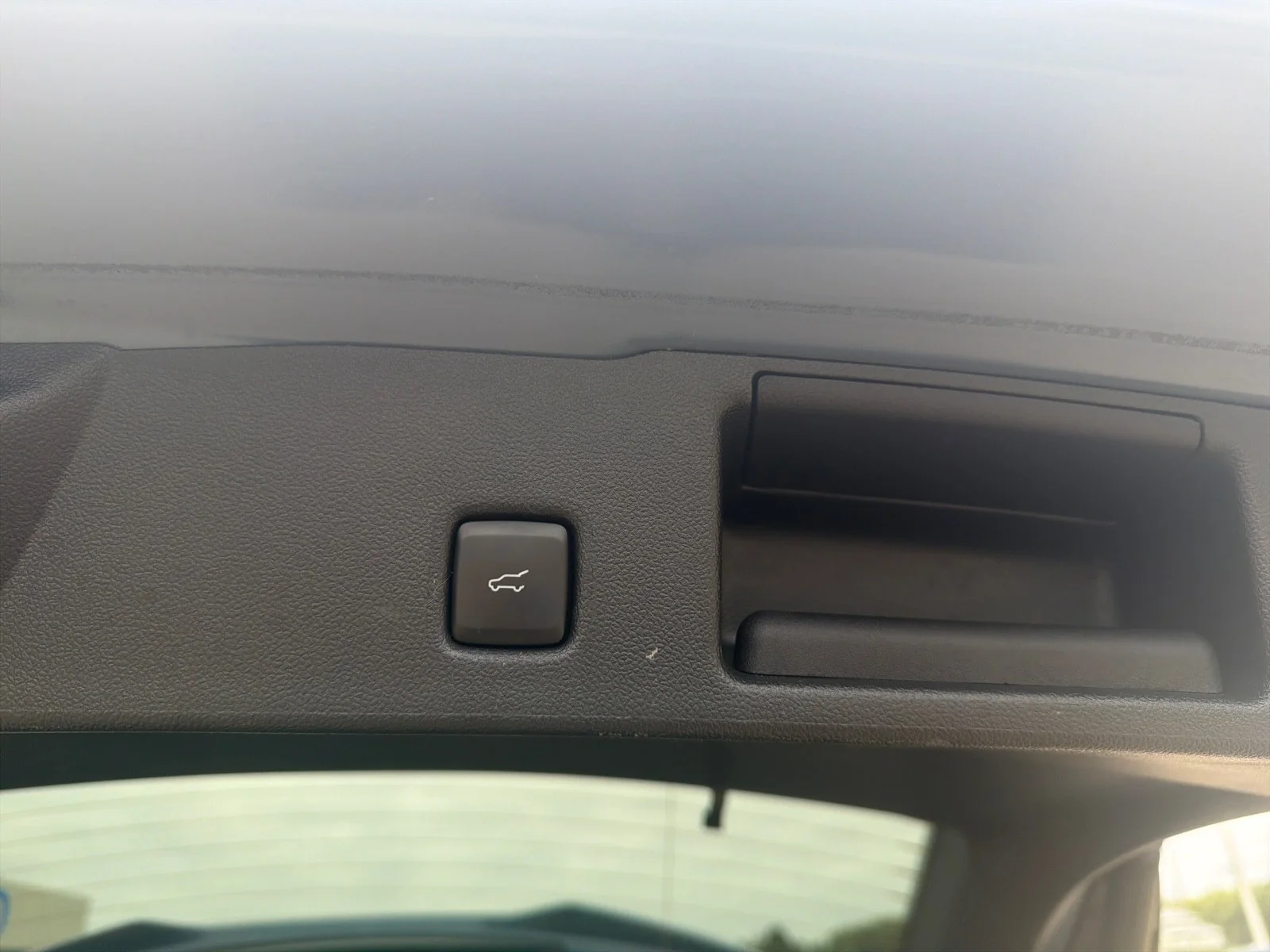 Used 2024 Vapor Blue Metallic Ford ST-Line image 10