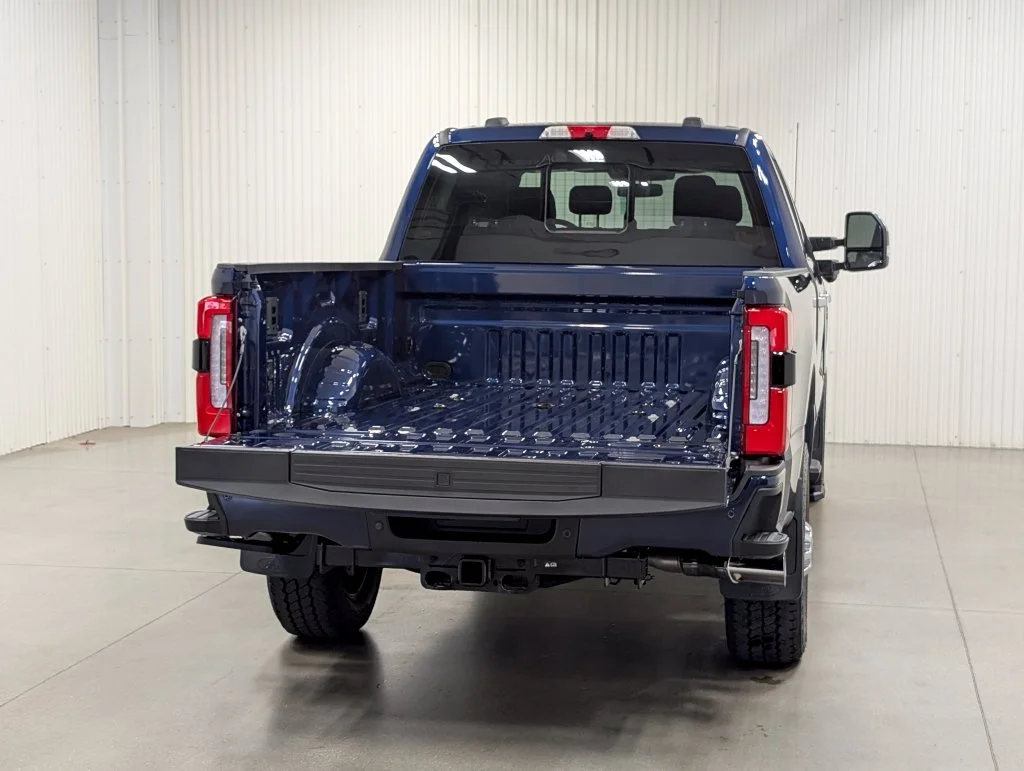 New 2027 Neptune Blue Ford F-250® Platinum® image 28