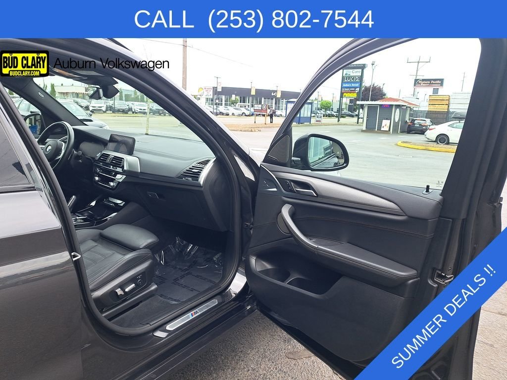 Used 2021 Gray BMW xDrive30e image 21