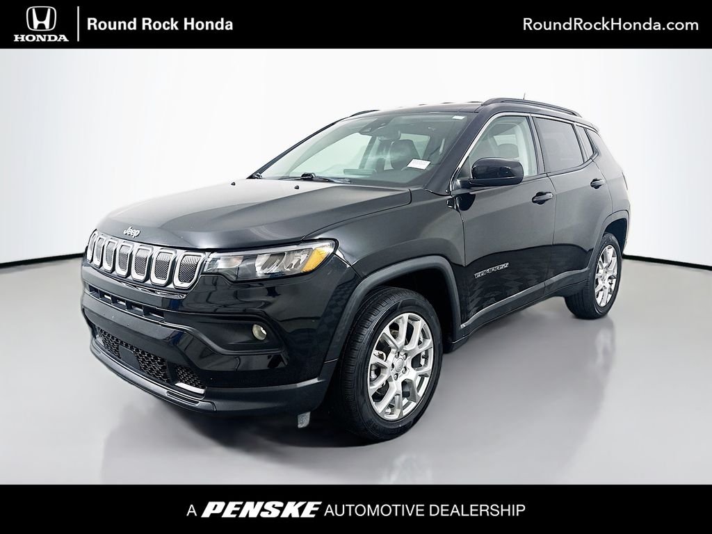 2022 Jeep Compass Latitude Lux 4X4's photo