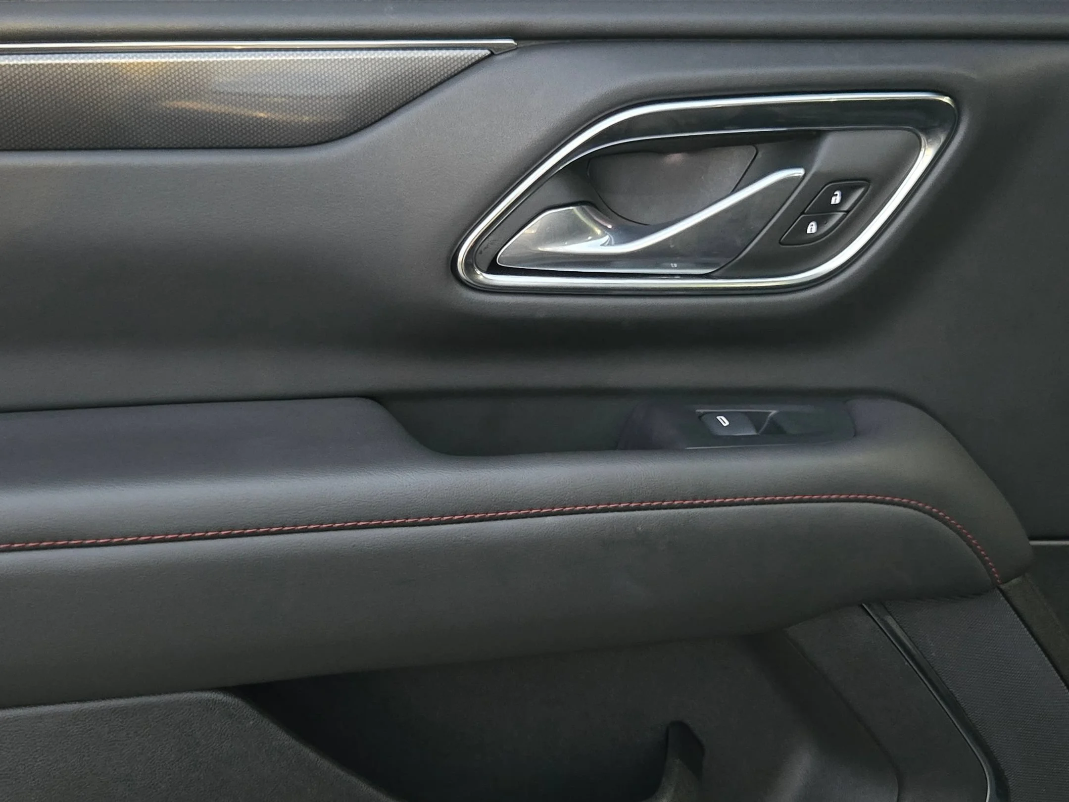 Used 2024 Black Chevrolet RST image 34