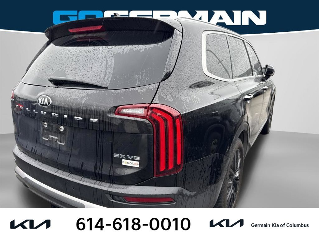 Used 2021 Black Kia SX image 4