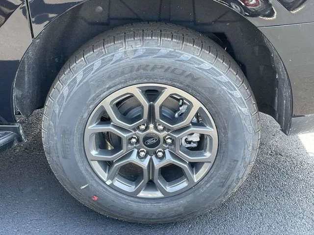 New 2026 Agate Black Metallic Ford Active image 4