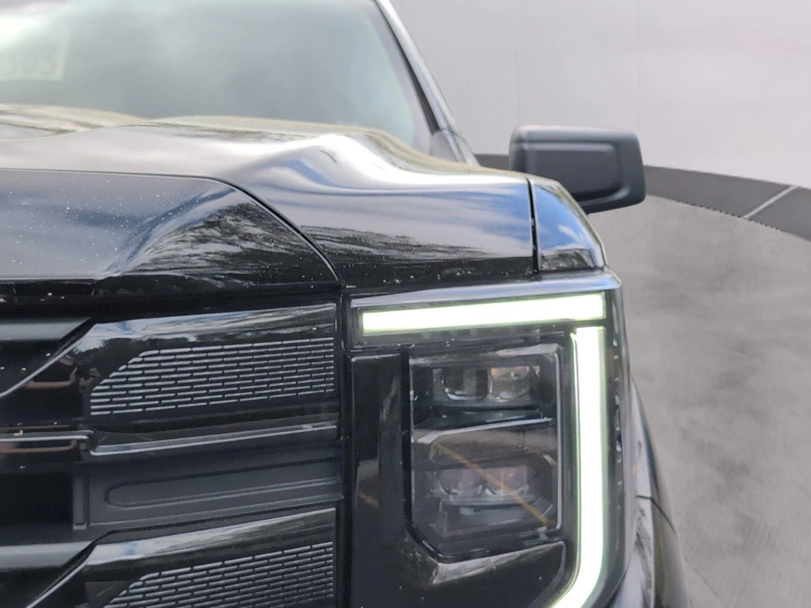 New 2026 Onyx Black GMC Elevation image 36
